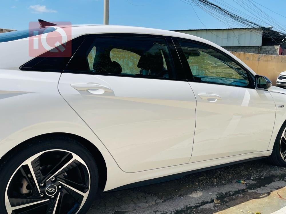 هيونداي النترا